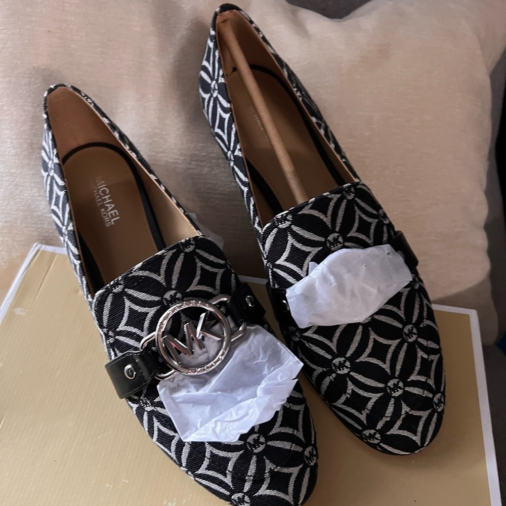 Michael Kors loafer